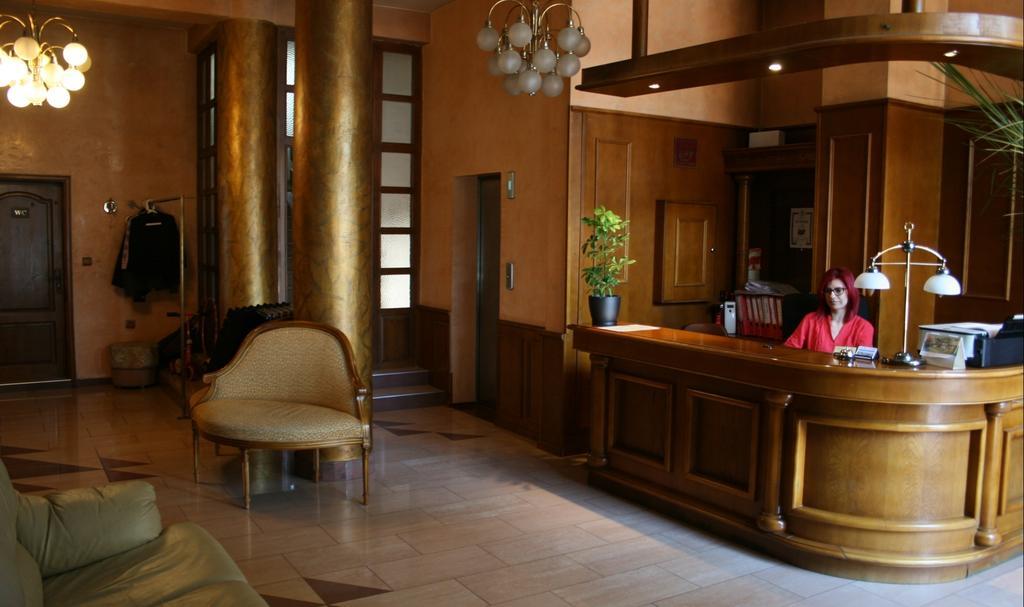 Hotel Nicol Plovdiv Kültér fotó