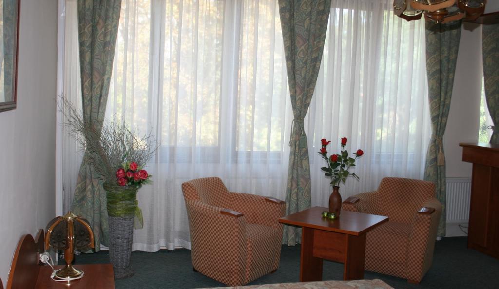 Hotel Nicol Plovdiv Kültér fotó