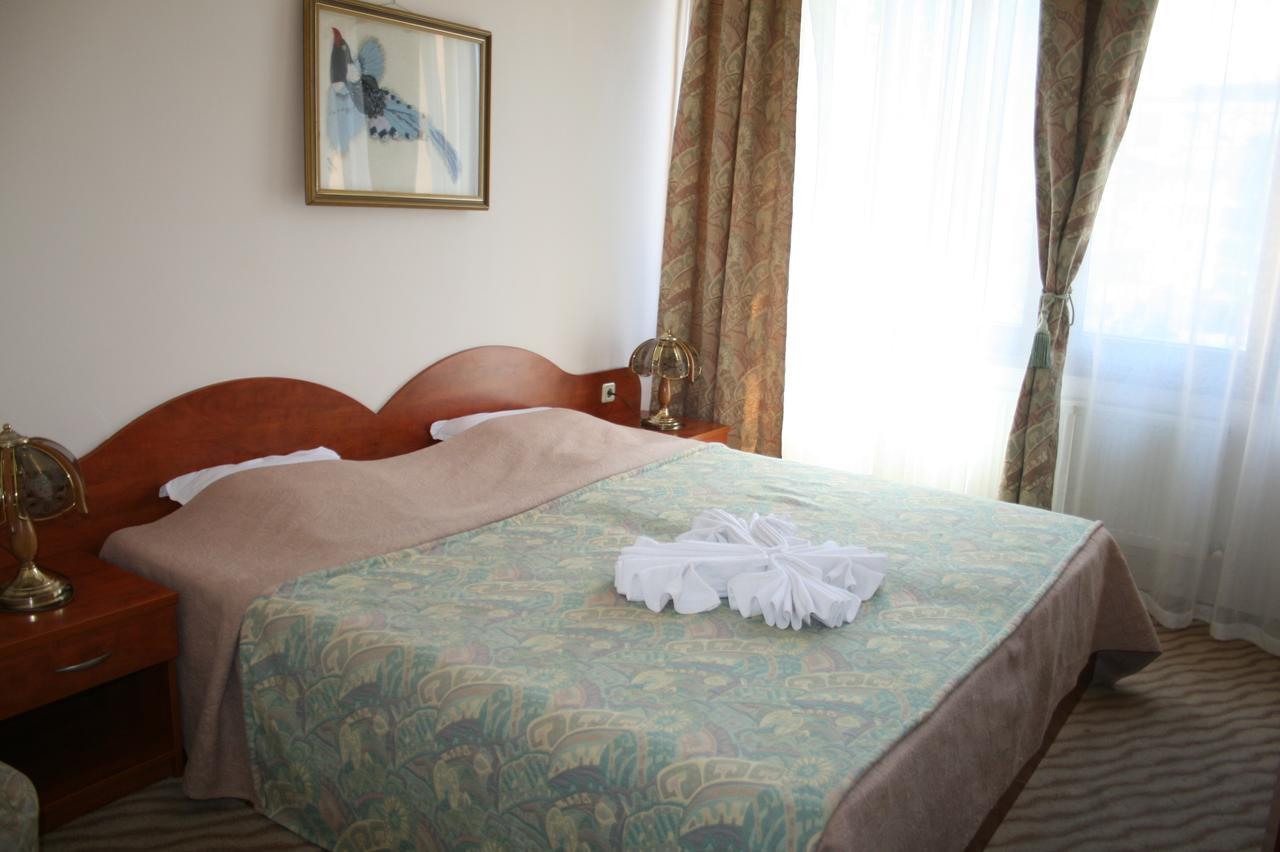 Hotel Nicol Plovdiv Kültér fotó